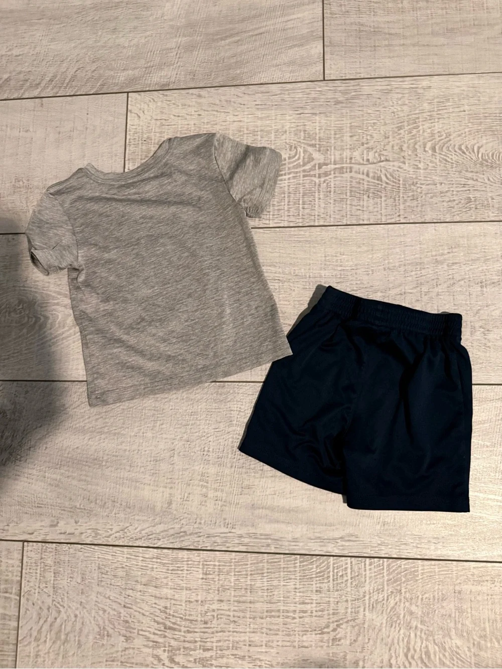 Adidas Toddler 2-Piece Athletic Set Gray Logo Tee & Navy Shorts Size 2T